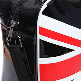 Choose from a large variety of Union Jack bags, purses and wallets