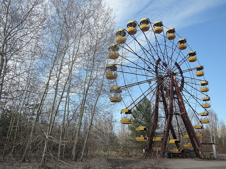 Taking a tour to Chernobyl