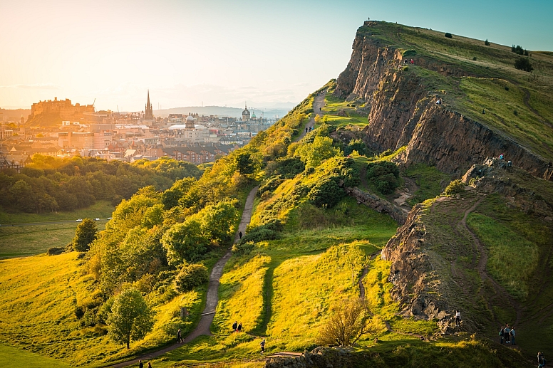 arthurs seat edinburgh