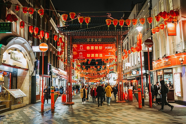 chinatown street scene