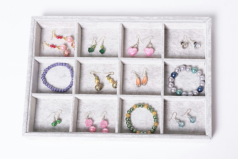 jewellery organizer