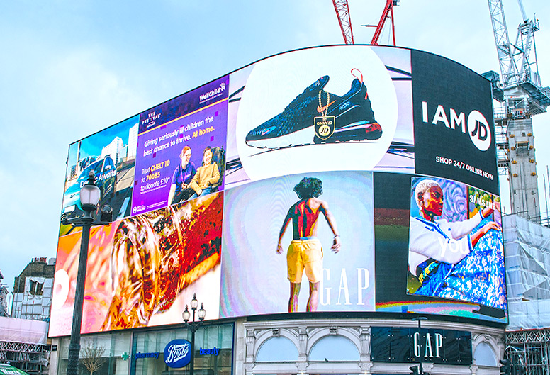 Piccadilly Circus